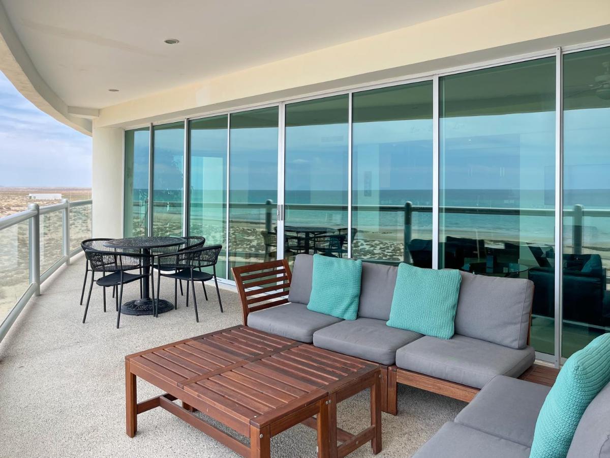 Quiet Beachfront Condo With Pools & Private Beach Puerto Peñasco 外观 照片